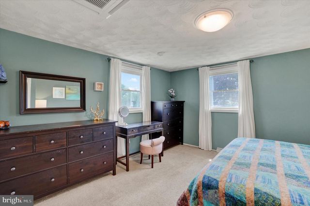 13174 MONT RD, Felton, PA 17322