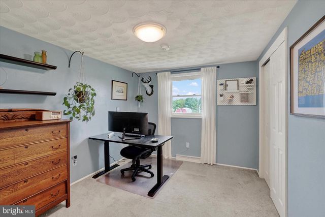 13174 MONT RD, Felton, PA 17322