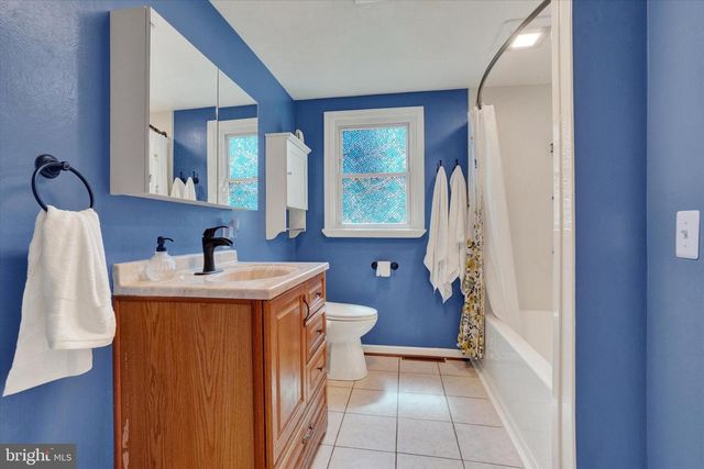 13174 MONT RD, Felton, PA 17322