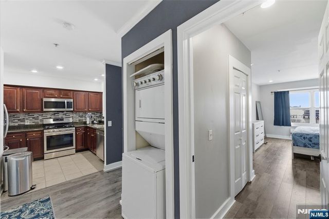 324 The Promenade, Edgewater, NJ 07020