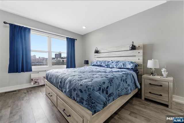 324 The Promenade, Edgewater, NJ 07020