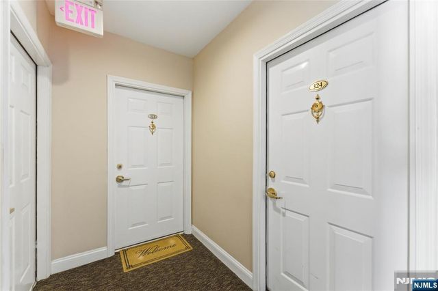 324 The Promenade, Edgewater, NJ 07020