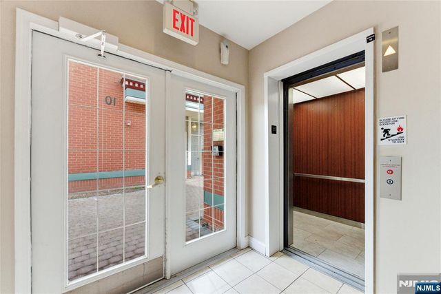 324 The Promenade, Edgewater, NJ 07020