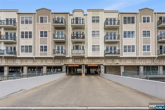 324 The Promenade, Edgewater, NJ 07020