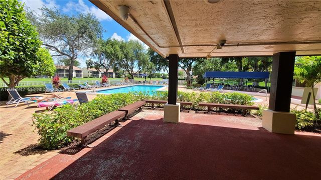 1929 SW 15th St 41, Deerfield Beach, FL 33442