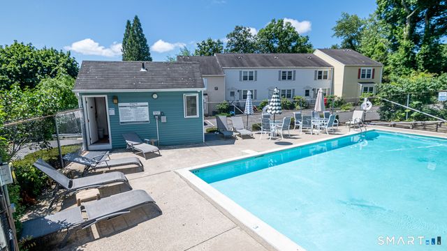 55 Mill Plain Road 25-3, Danbury, CT 06811
