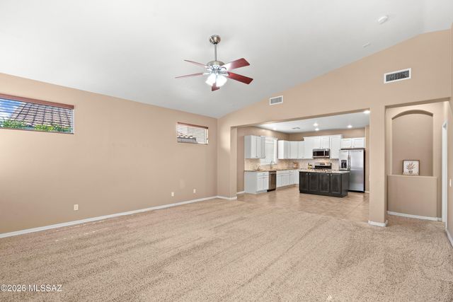 965 W Cork Oak Place, Oro Valley, AZ 85755