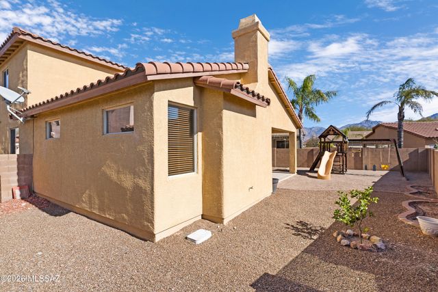 965 W Cork Oak Place, Oro Valley, AZ 85755