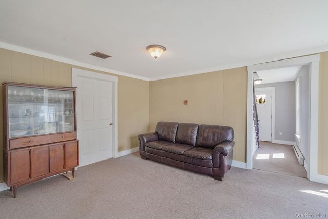 5528 Sound Avenue, Riverhead, NY 11901