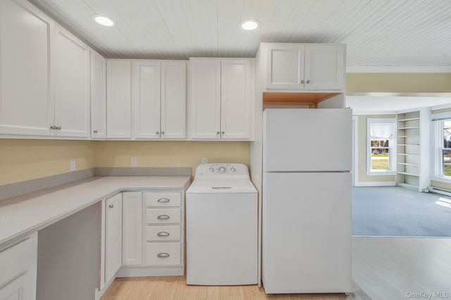 5528 Sound Avenue, Riverhead, NY 11901