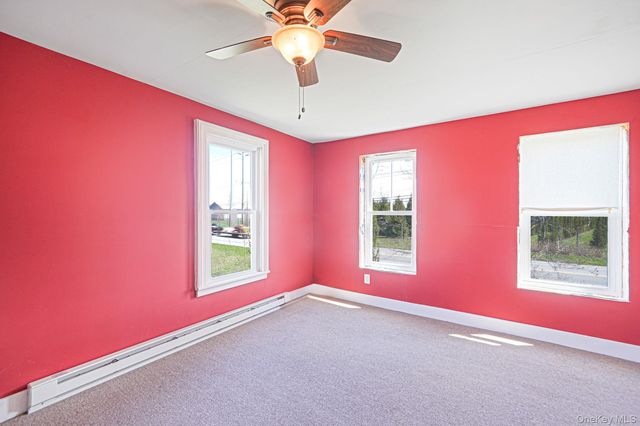 5528 Sound Avenue, Riverhead, NY 11901