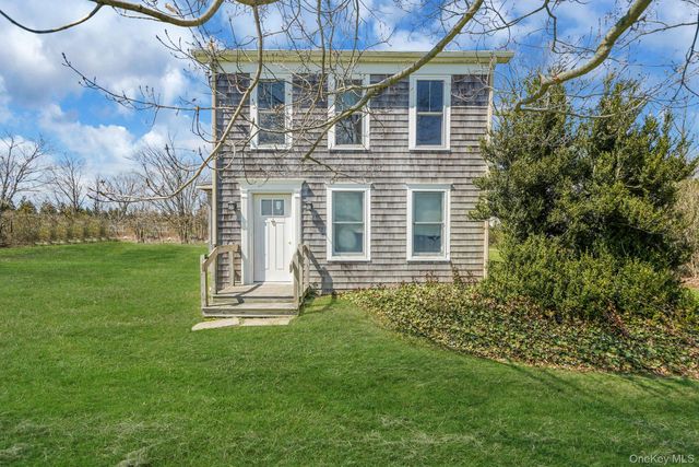5528 Sound Avenue, Riverhead, NY 11901