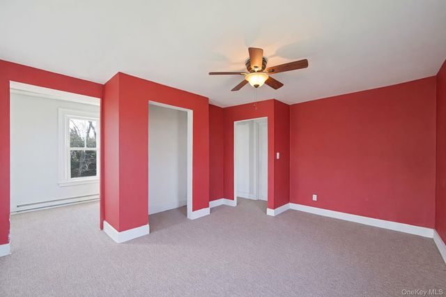 5528 Sound Avenue, Riverhead, NY 11901