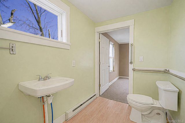 5528 Sound Avenue, Riverhead, NY 11901