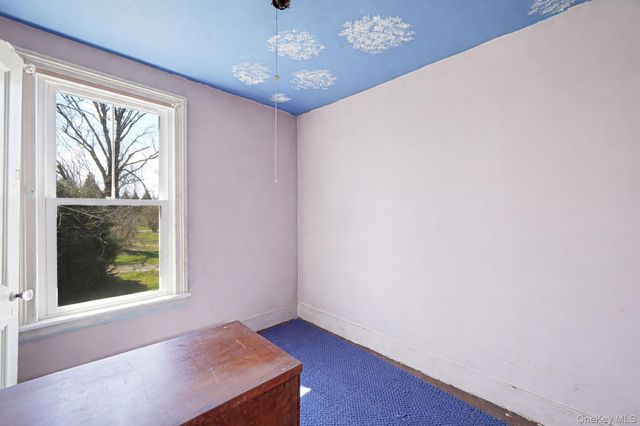 5528 Sound Avenue, Riverhead, NY 11901