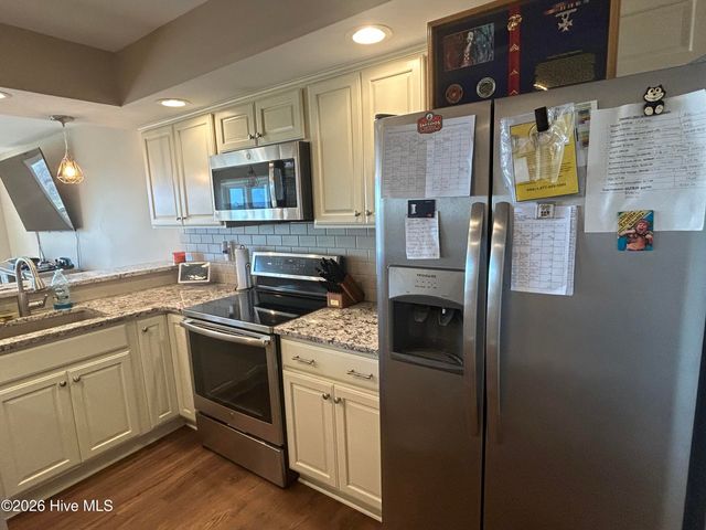 9111 Riverview Drive, New Bern, NC 28560