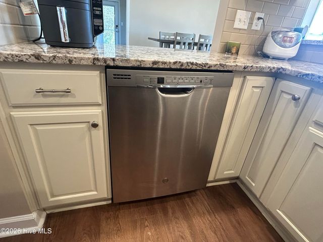 9111 Riverview Drive, New Bern, NC 28560