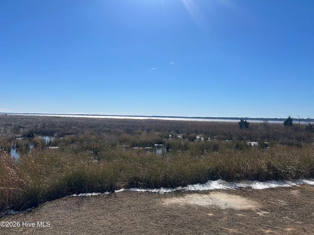 9111 Riverview Drive, New Bern, NC 28560