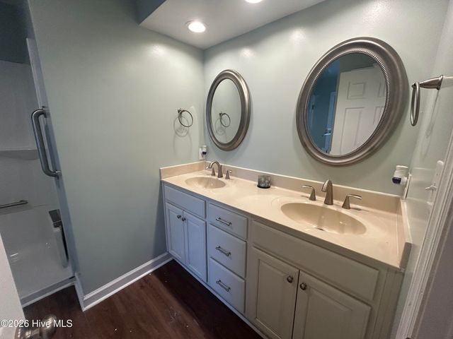 9111 Riverview Drive, New Bern, NC 28560