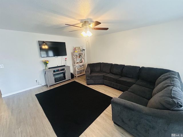 1808 rock Court, Carson City, NV 89701