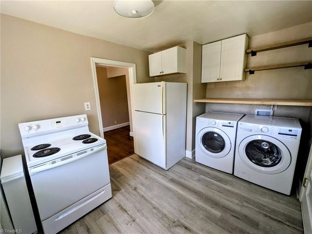 1004 Lockland Avenue, Winston-salem, NC 27103