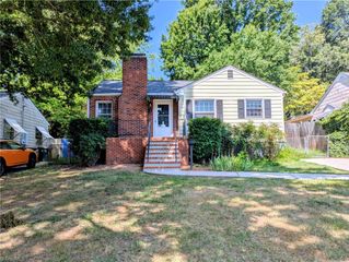 1004 Lockland Avenue, Winston-salem, NC 27103