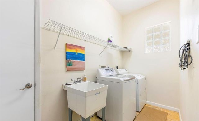 1088 Grove Park Circle, Boynton Beach, FL 33436