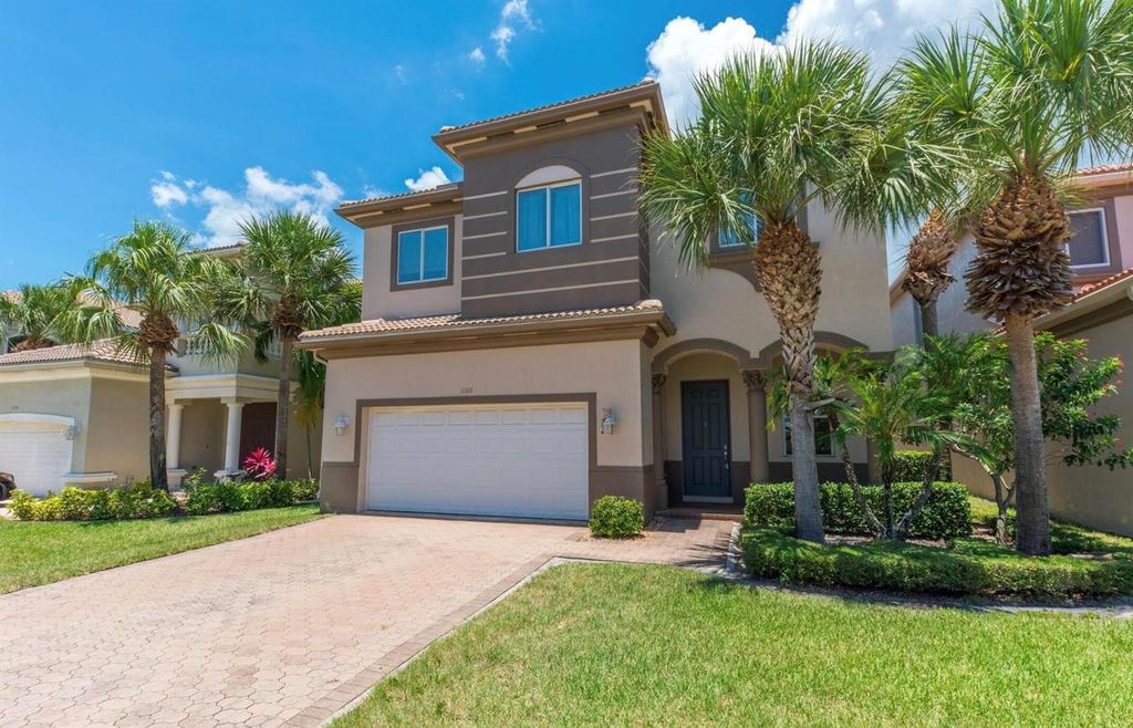 1088 Grove Park Circle, Boynton Beach, FL 33436