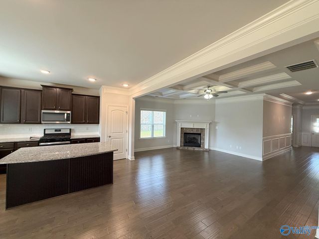 7921 Gabriela Drive NW, Huntsville, AL 35806