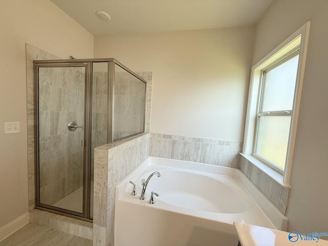 7921 Gabriela Drive NW, Huntsville, AL 35806