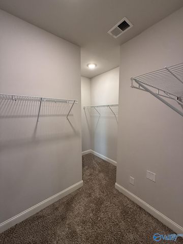 7921 Gabriela Drive NW, Huntsville, AL 35806