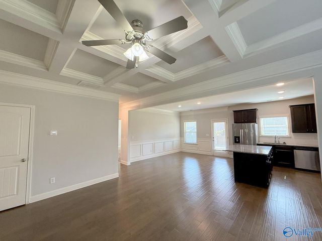 7921 Gabriela Drive NW, Huntsville, AL 35806