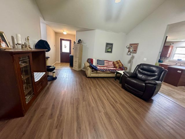 5006 SANDSTONE DR, Columbia, MO 65202