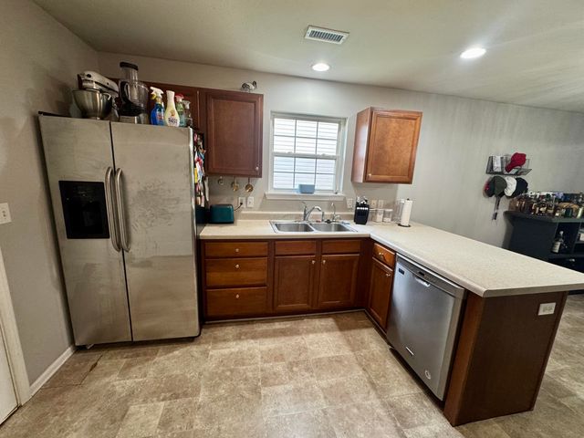 5006 SANDSTONE DR, Columbia, MO 65202