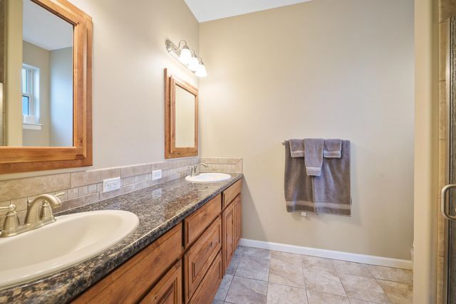 417 S REESE Ln, Spokane Valley, WA 99216