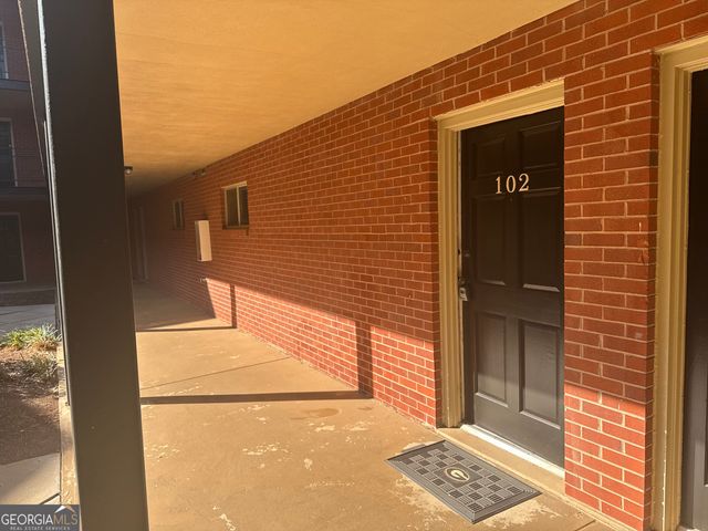 250 Little Street B102, Athens, GA 30605