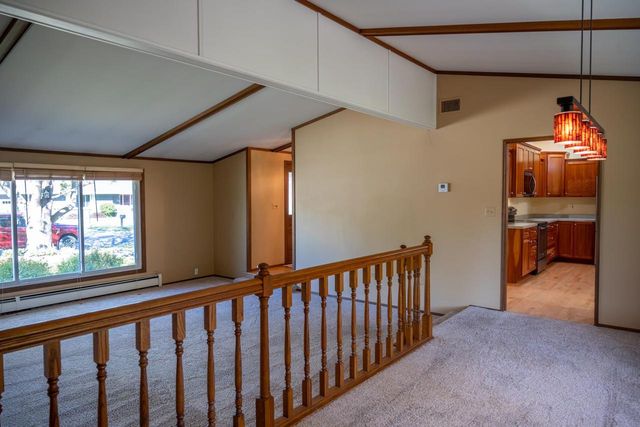 111 W Monroe Street, Mauston, WI 53948