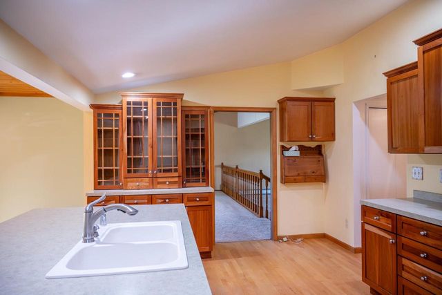 111 W Monroe Street, Mauston, WI 53948