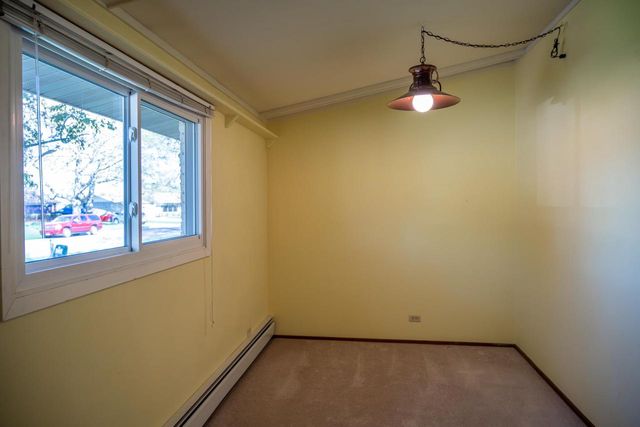 111 W Monroe Street, Mauston, WI 53948