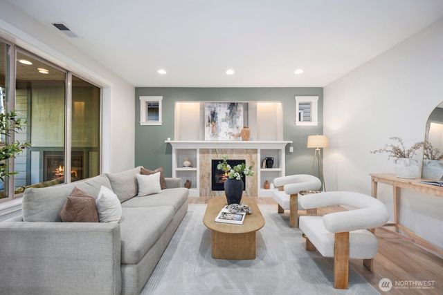 13405 Edmunds Parkway E, Bonney Lake, WA 98391