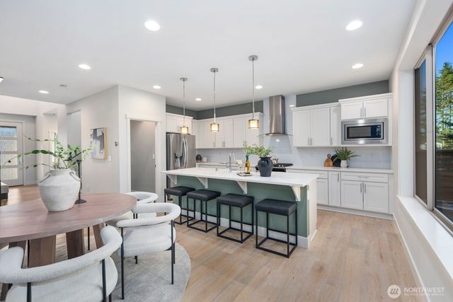 13405 Edmunds Parkway E, Bonney Lake, WA 98391