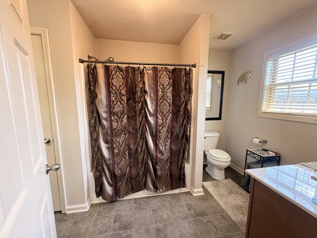 109 Beaver Creek Dr, Portland, TN 37148