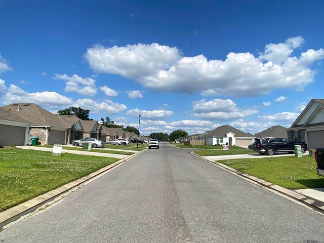 7750 Joe Lynn Trails, Denham Springs, LA 70726