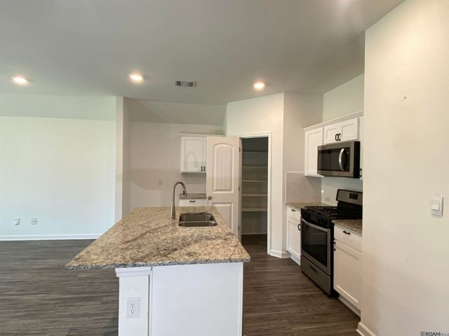7750 Joe Lynn Trails, Denham Springs, LA 70726