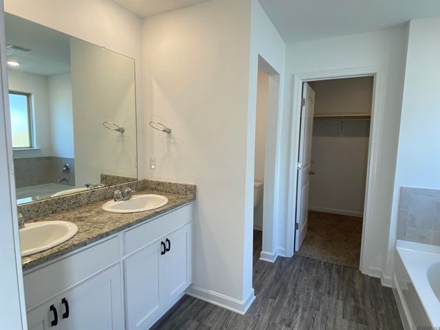 7750 Joe Lynn Trails, Denham Springs, LA 70726