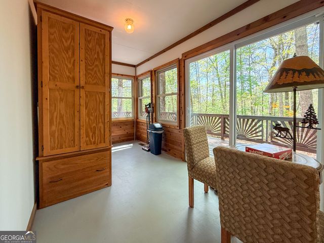 163 Horse Range Place, Cleveland, GA 30528