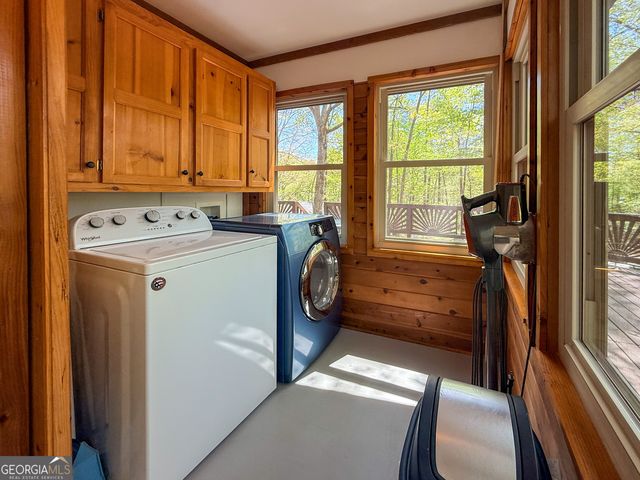 163 Horse Range Place, Cleveland, GA 30528