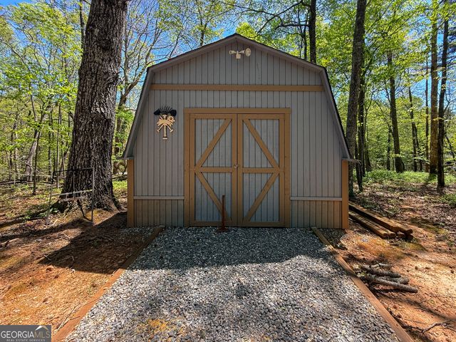 163 Horse Range Place, Cleveland, GA 30528