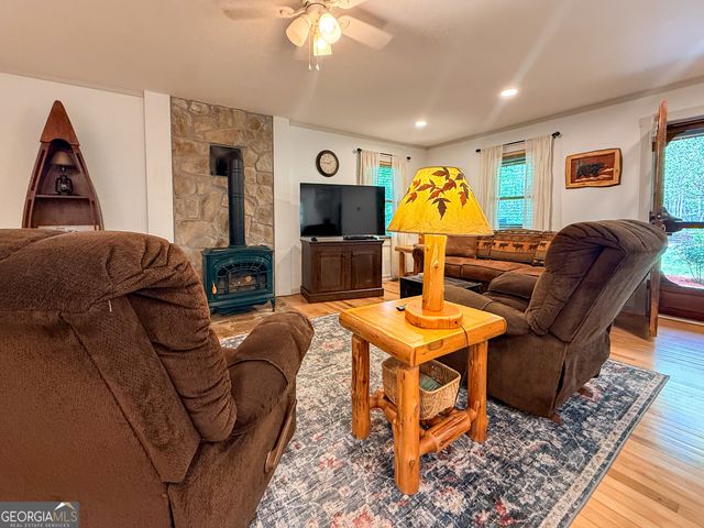 163 Horse Range Place, Cleveland, GA 30528