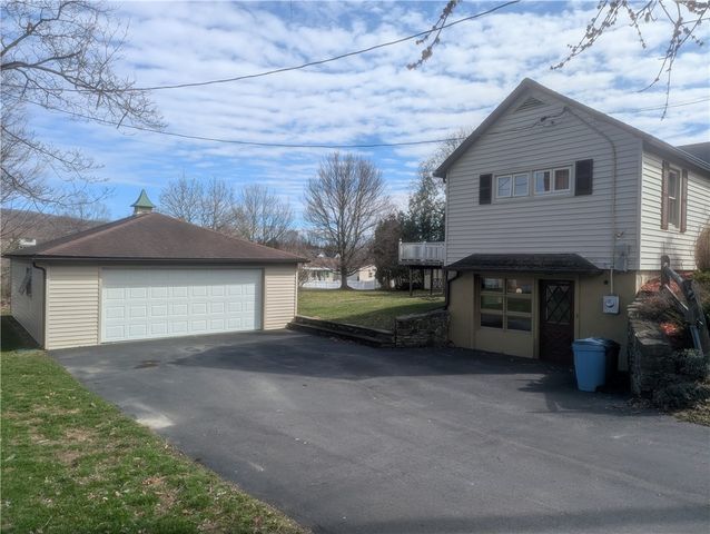 7188 County Route 13, Bath, NY 14810